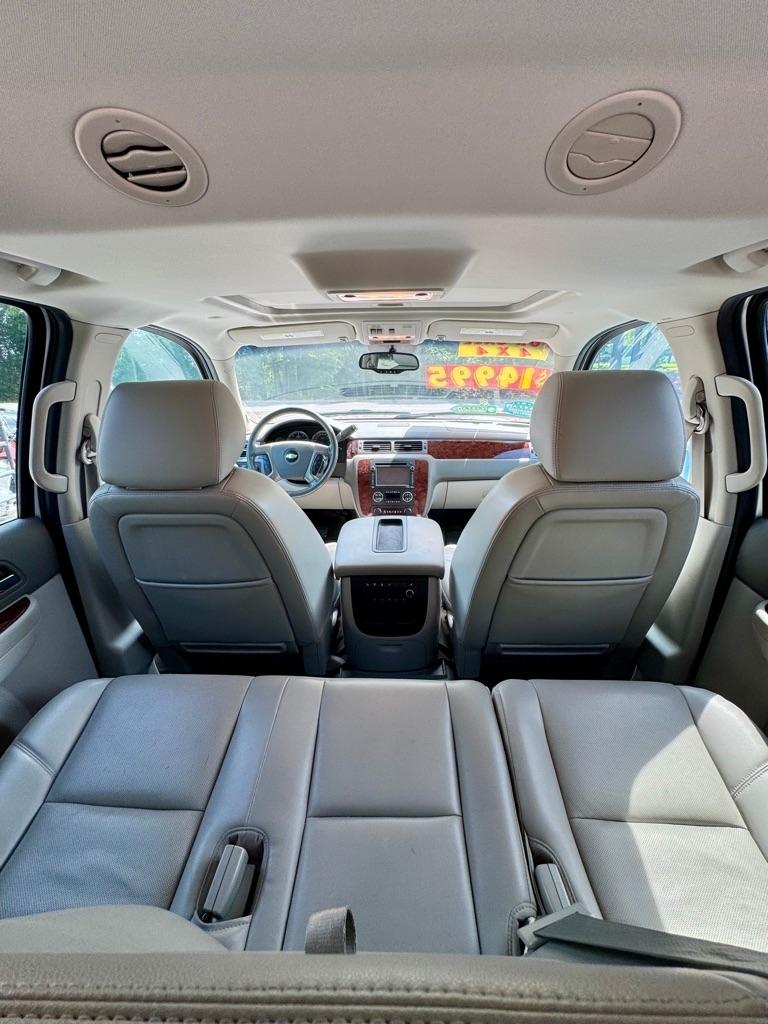 Chevrolet Tahoe  2014