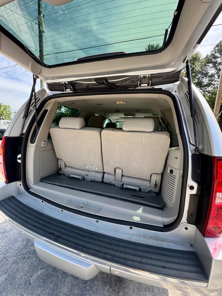 Chevrolet Tahoe  2014