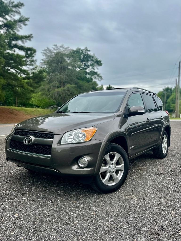 Toyota RAV4  2010