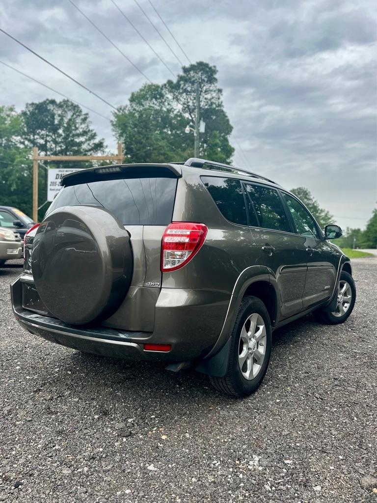 Toyota RAV4  2010