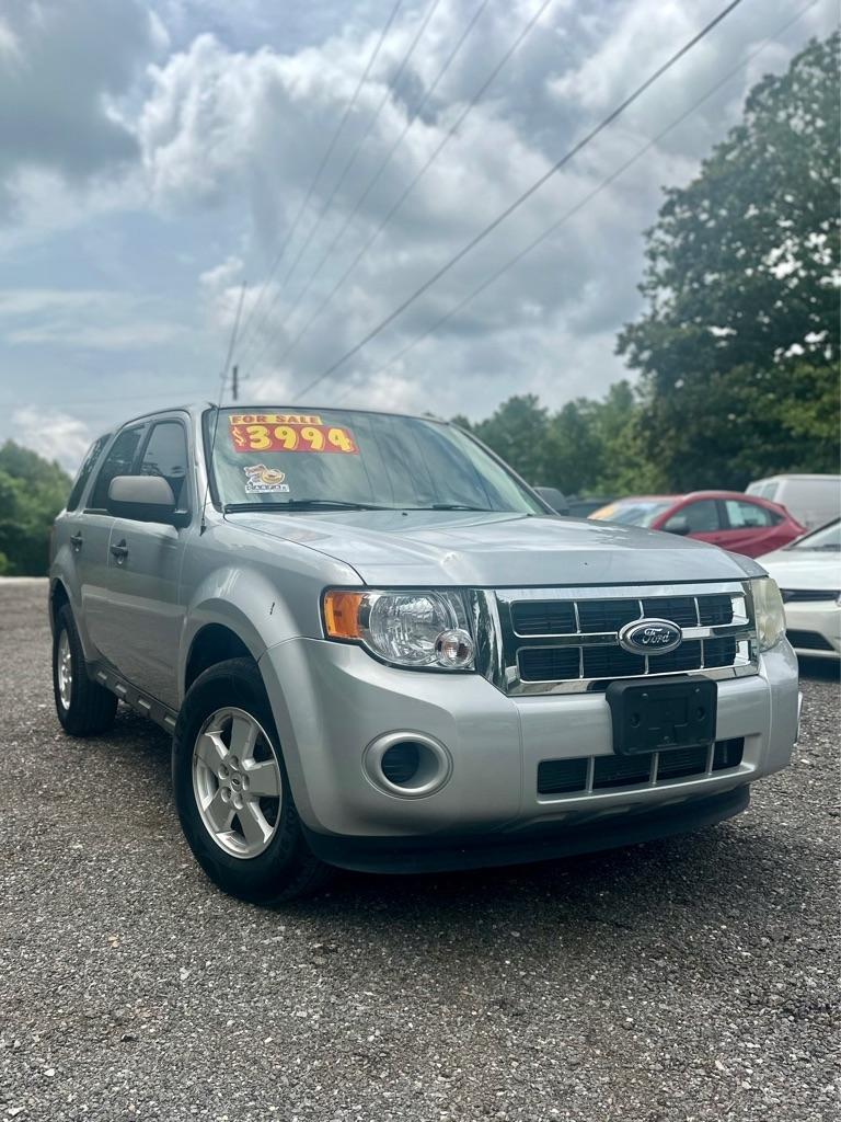 2012 Ford Escape FWD 4dr XLS