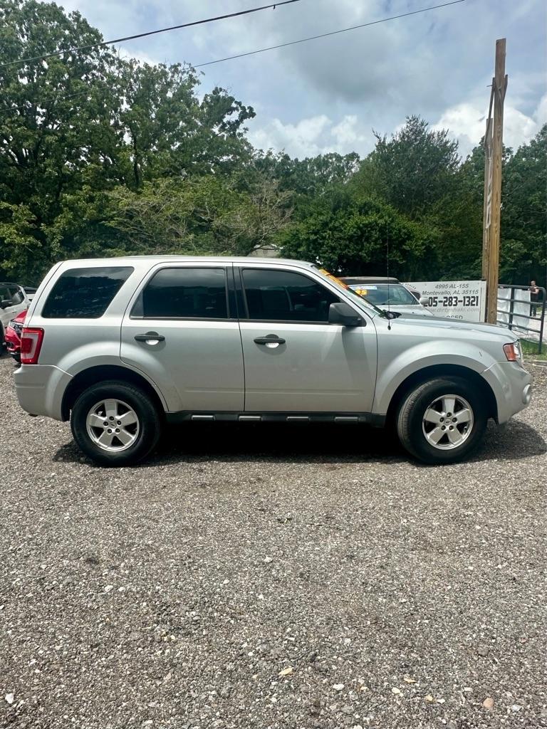 Ford Escape FWD 4dr XLS 2012