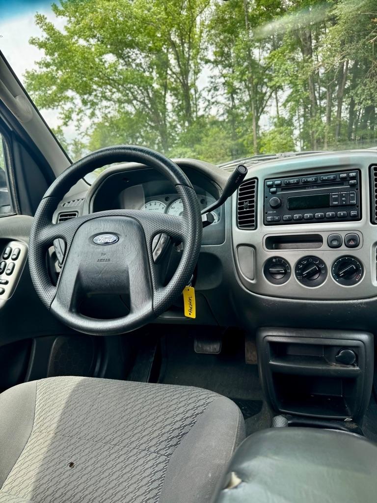 Ford Escape 4dr 103" WB XLT Sport 2003