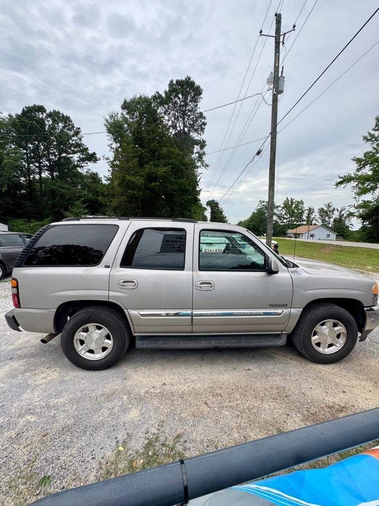 GMC Yukon 4dr 1500 SLT 2005