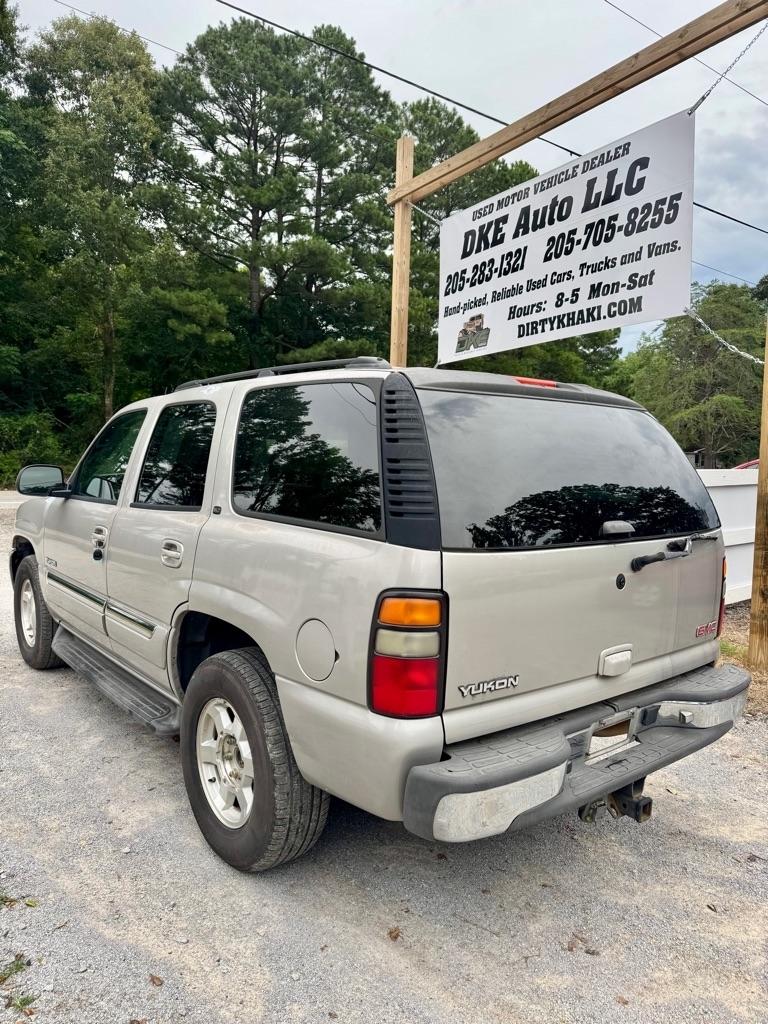 GMC Yukon 4dr 1500 SLT 2005