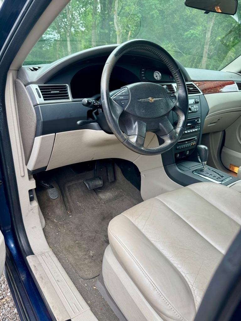 Chrysler Pacifica 4dr Wgn Touring FWD 2005