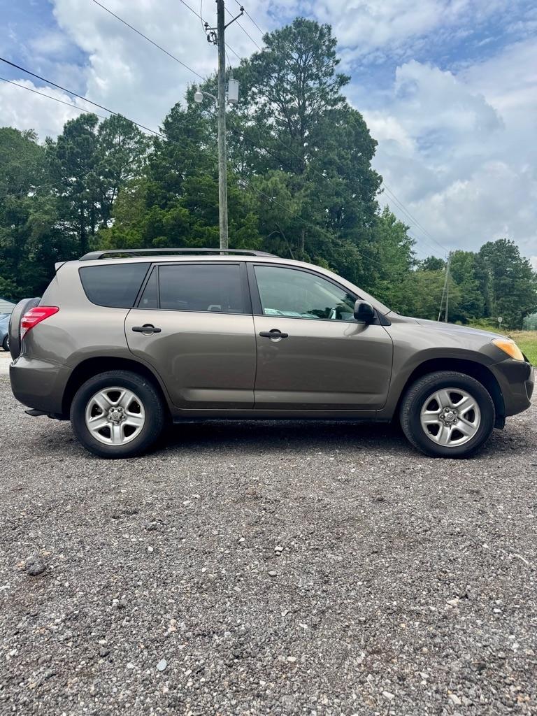 Toyota RAV4 FWD 4dr 4-cyl 4-Spd AT (Natl) 2009