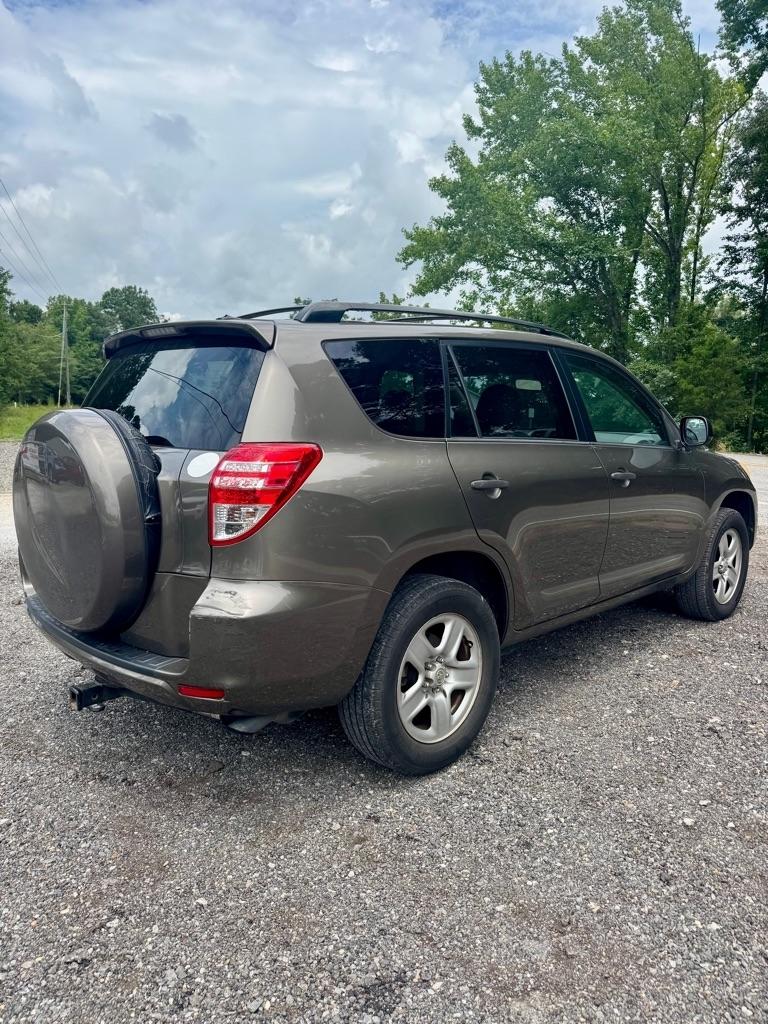 Toyota RAV4 FWD 4dr 4-cyl 4-Spd AT (Natl) 2009