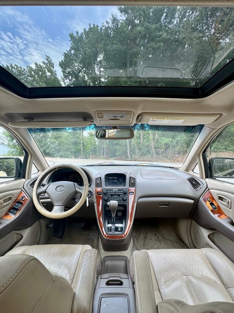 Lexus RX 300 Luxury SUV 4dr SUV 1999