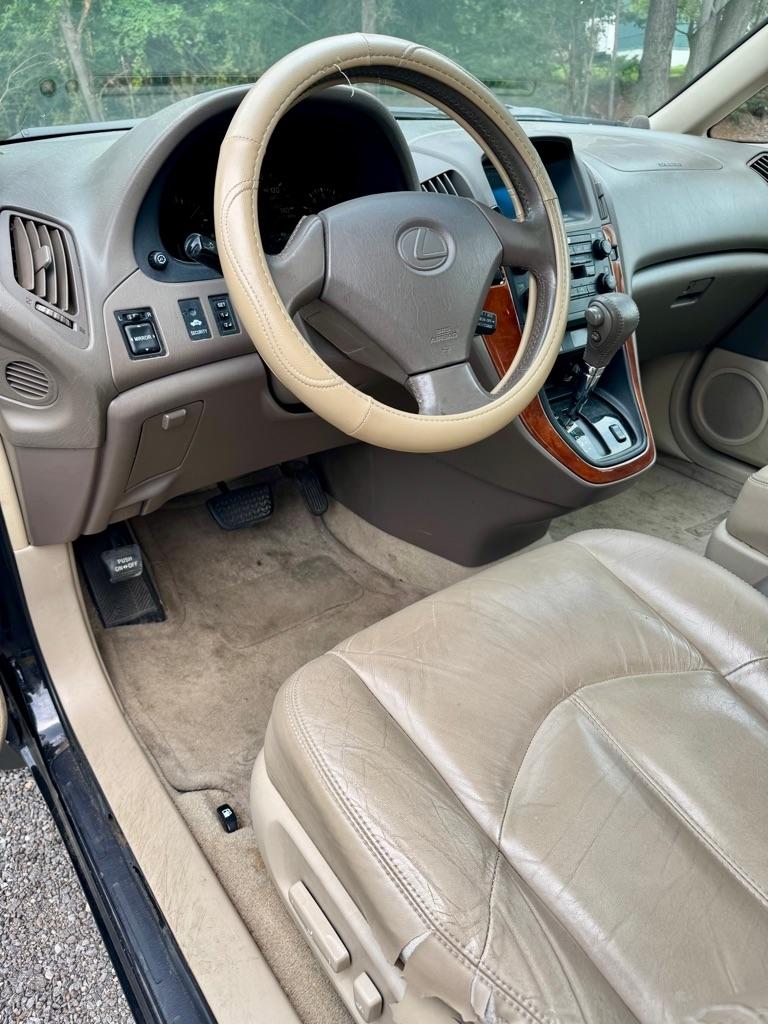 Lexus RX 300 Luxury SUV 4dr SUV 1999