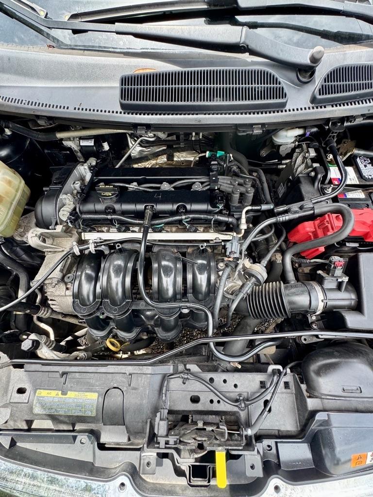 Ford Fiesta 4dr Sdn S 2013