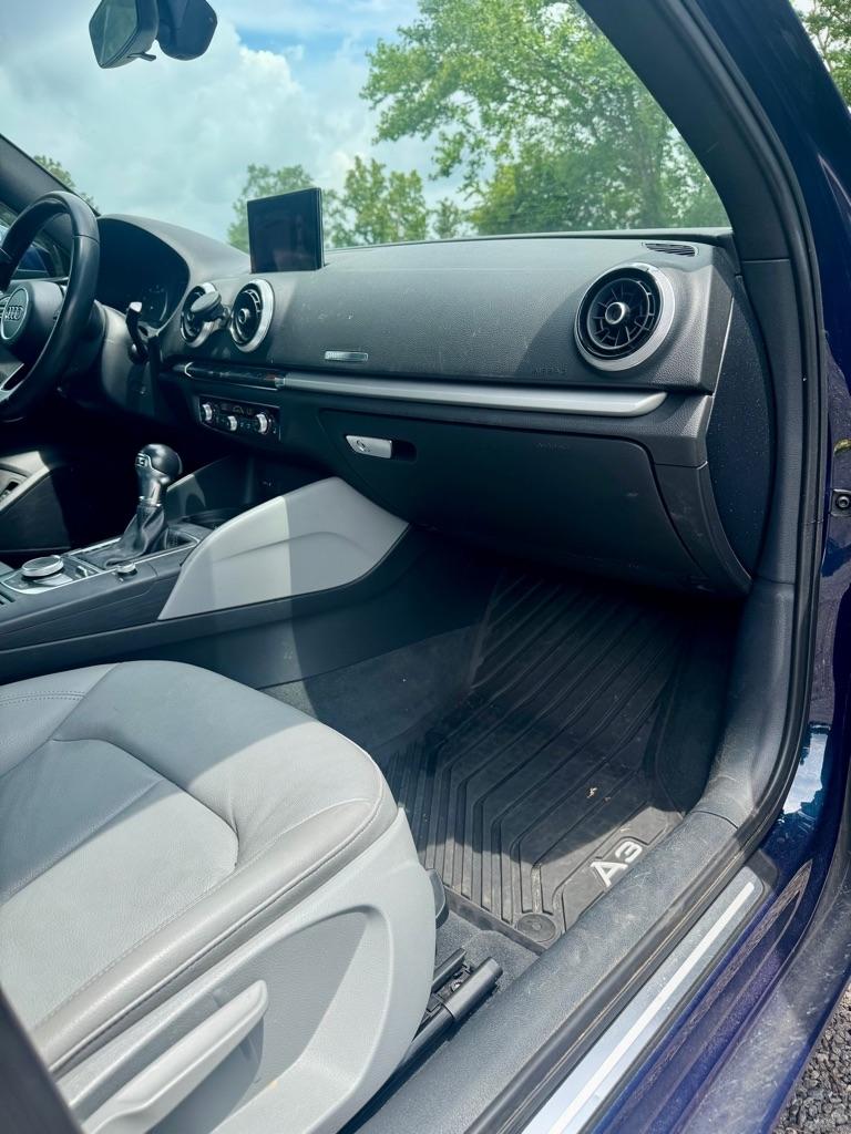 Audi A3 Sedan 2.0 TFSI Tech Premium FWD 2018
