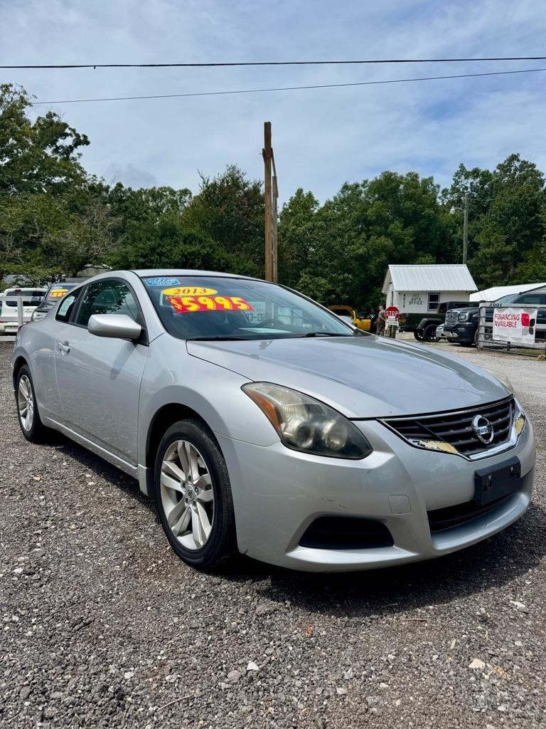 Nissan Altima 2dr Cpe I4 2.5 S 2013
