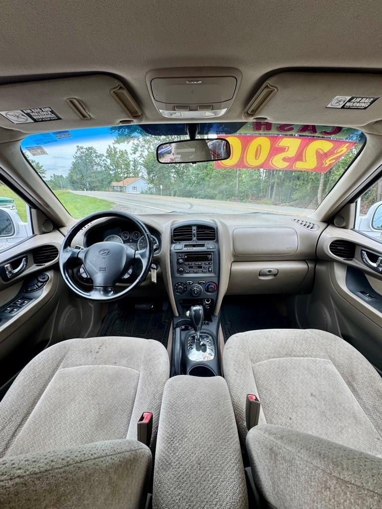 Hyundai Santa Fe 4dr GLS 4WD 2.7L Auto 2005