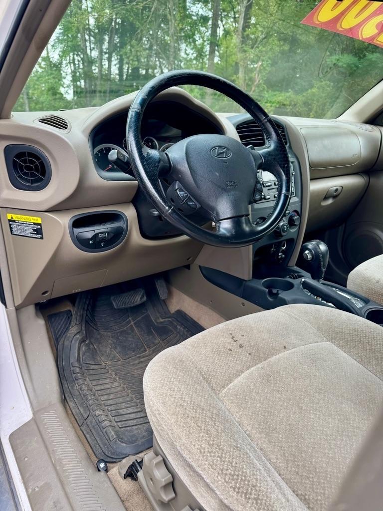 Hyundai Santa Fe 4dr GLS 4WD 2.7L Auto 2005