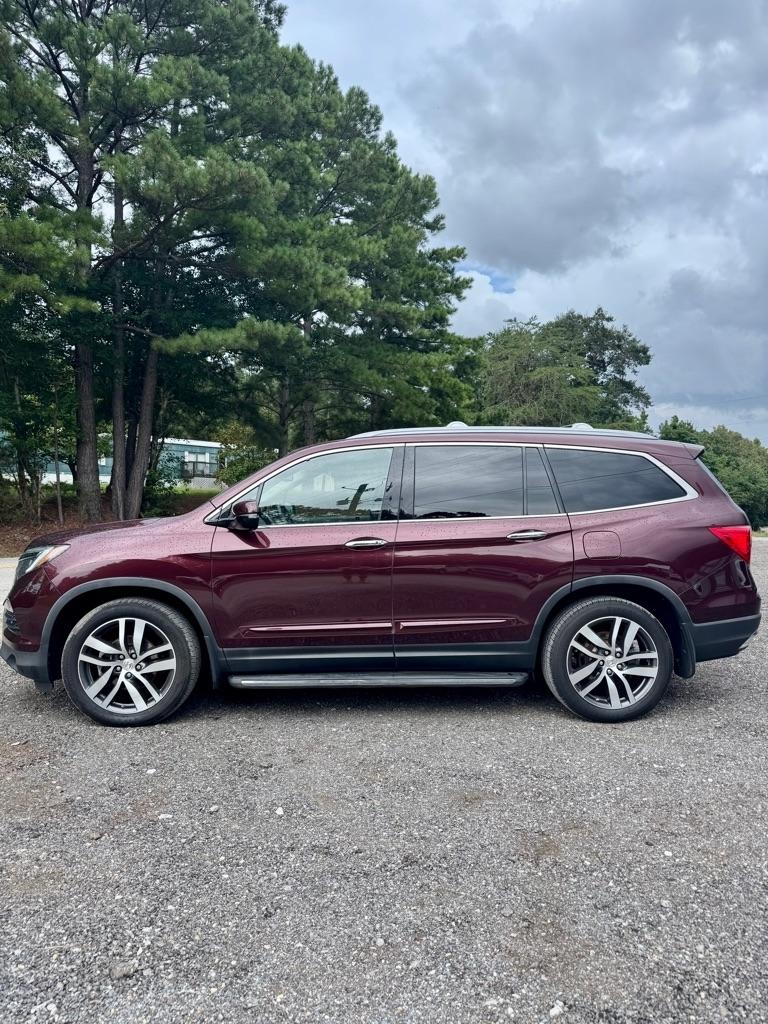 Honda Pilot Touring AWD 2017