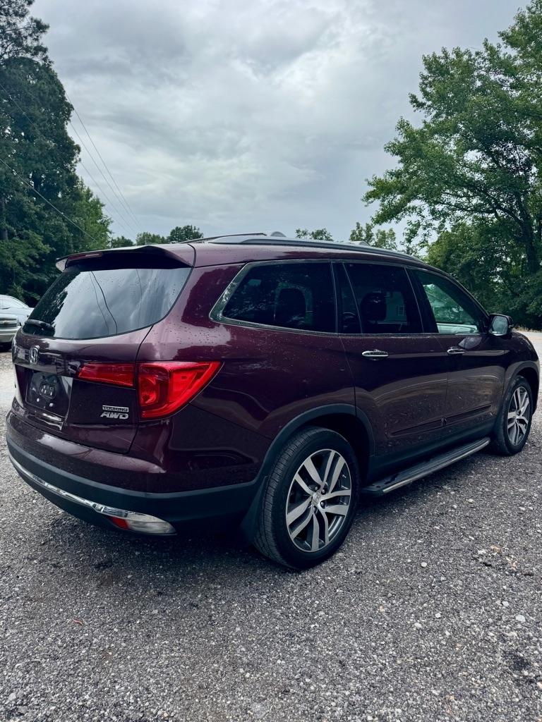 Honda Pilot Touring AWD 2017