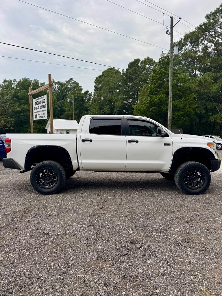 Toyota Tundra 4WD TRD Pro CrewMax 5.5' Bed 5.7L FFV (Natl) 2017