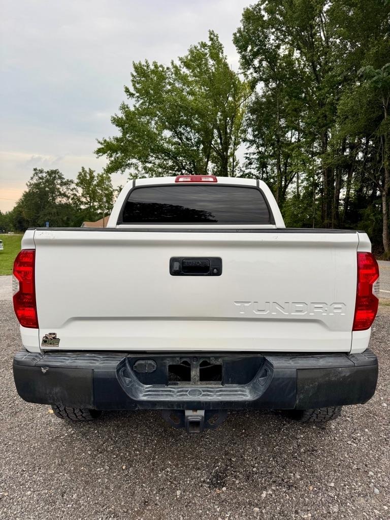 Toyota Tundra 4WD TRD Pro CrewMax 5.5' Bed 5.7L FFV (Natl) 2017
