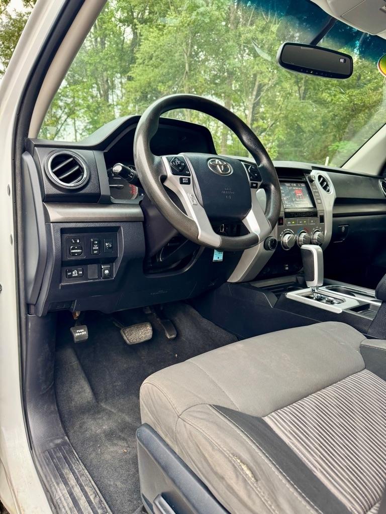 Toyota Tundra 4WD TRD Pro CrewMax 5.5' Bed 5.7L FFV (Natl) 2017