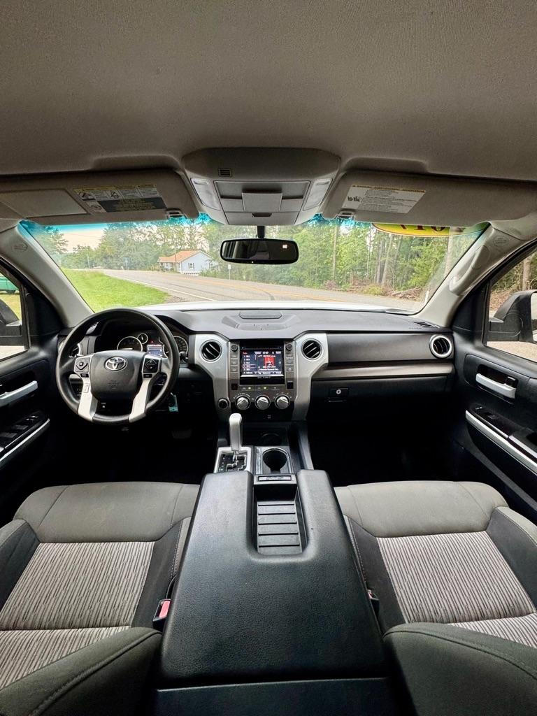 Toyota Tundra 4WD TRD Pro CrewMax 5.5' Bed 5.7L FFV (Natl) 2017