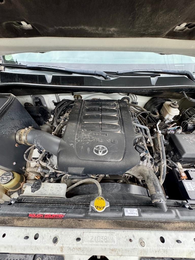 Toyota Tundra 4WD TRD Pro CrewMax 5.5' Bed 5.7L FFV (Natl) 2017