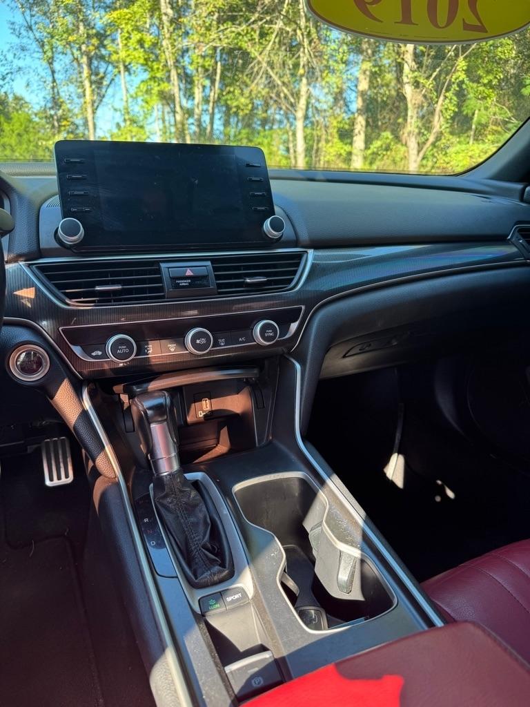 Honda Accord Sedan Sport 1.5T CVT 2019
