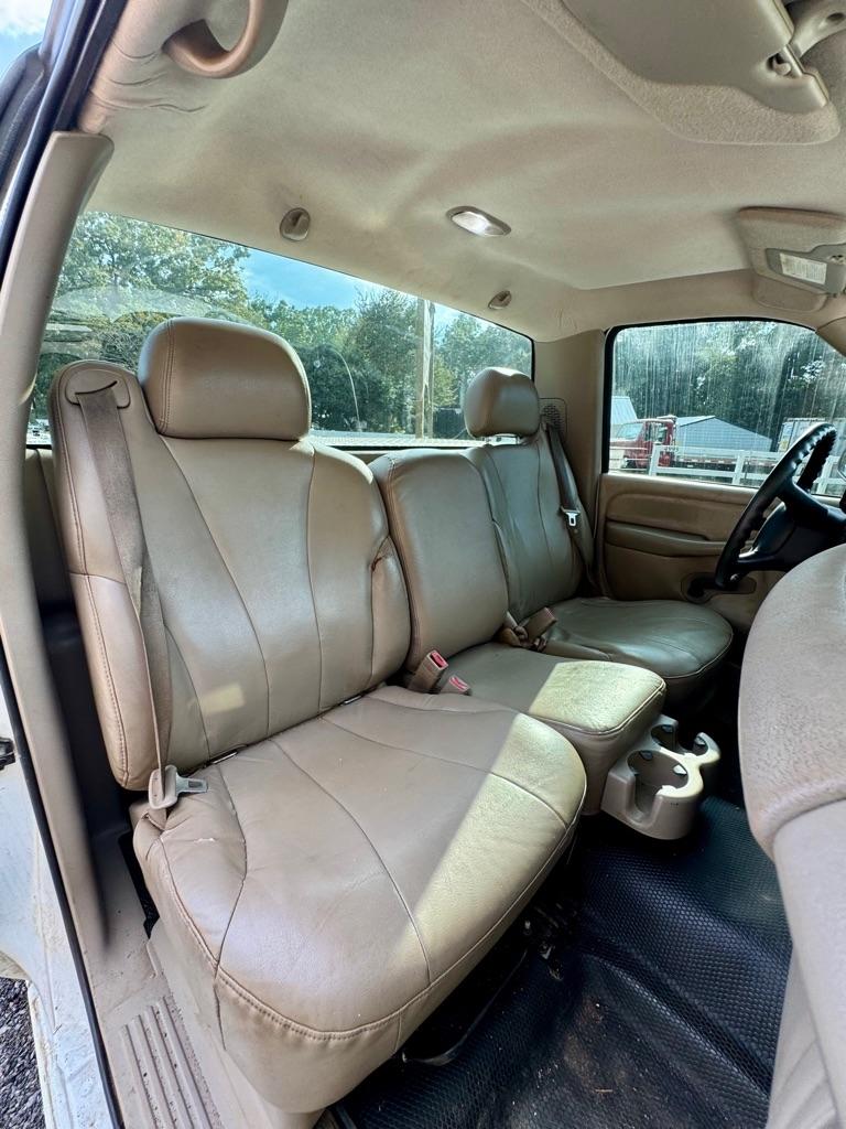 Chevrolet Silverado 2500HD Reg Cab 133" WB 2001