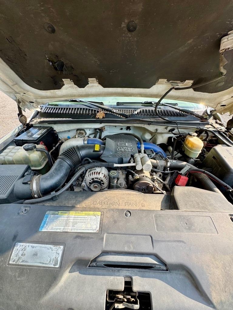 Chevrolet Silverado 2500HD Reg Cab 133" WB 2001