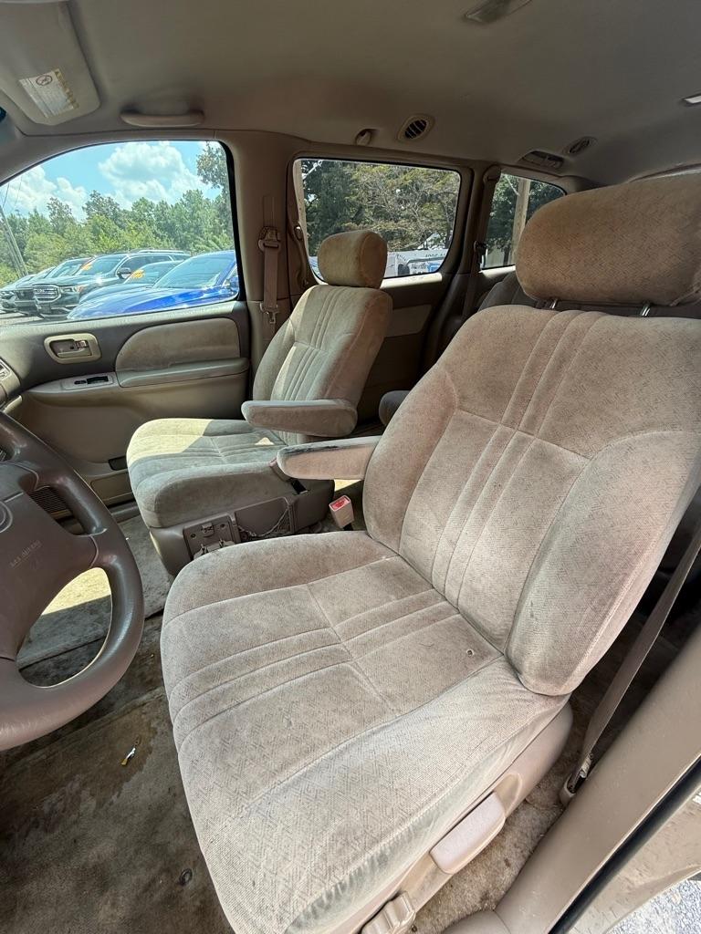 Toyota Sienna 5dr CE 1999