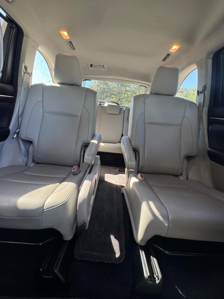 Toyota Highlander FWD 4dr V6 Limited (Natl) 2015