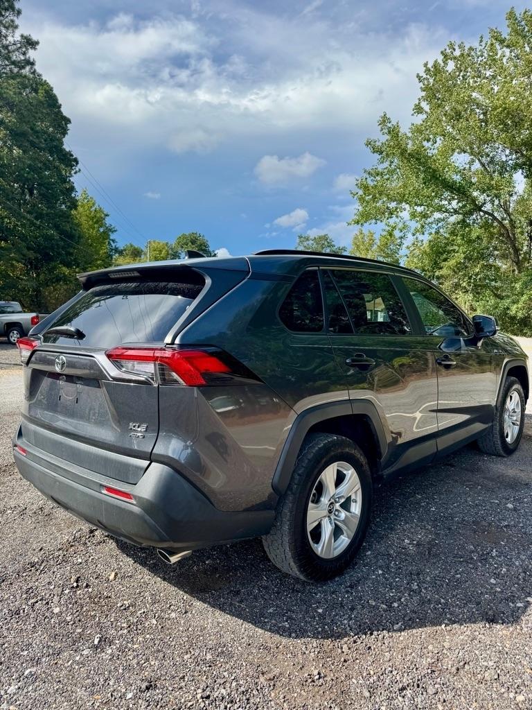 Toyota RAV4 XLE AWD (Natl) 2019