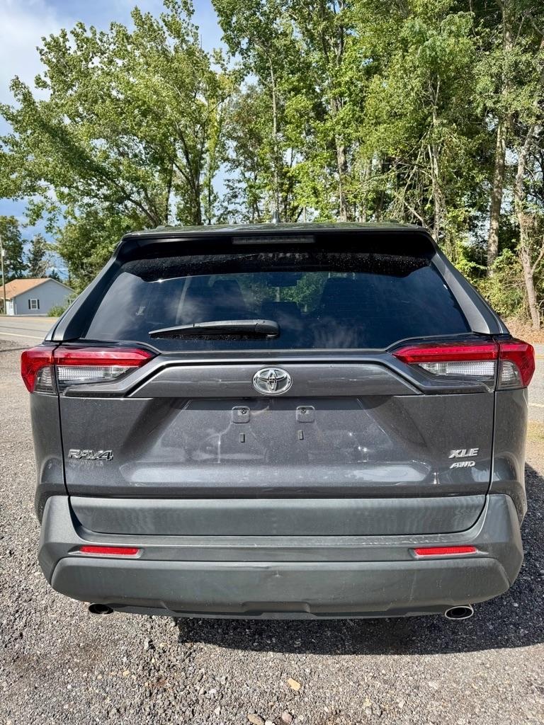 Toyota RAV4 XLE AWD (Natl) 2019