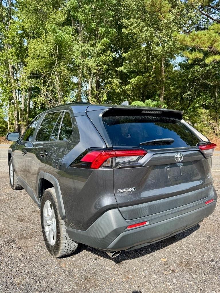 Toyota RAV4 XLE AWD (Natl) 2019