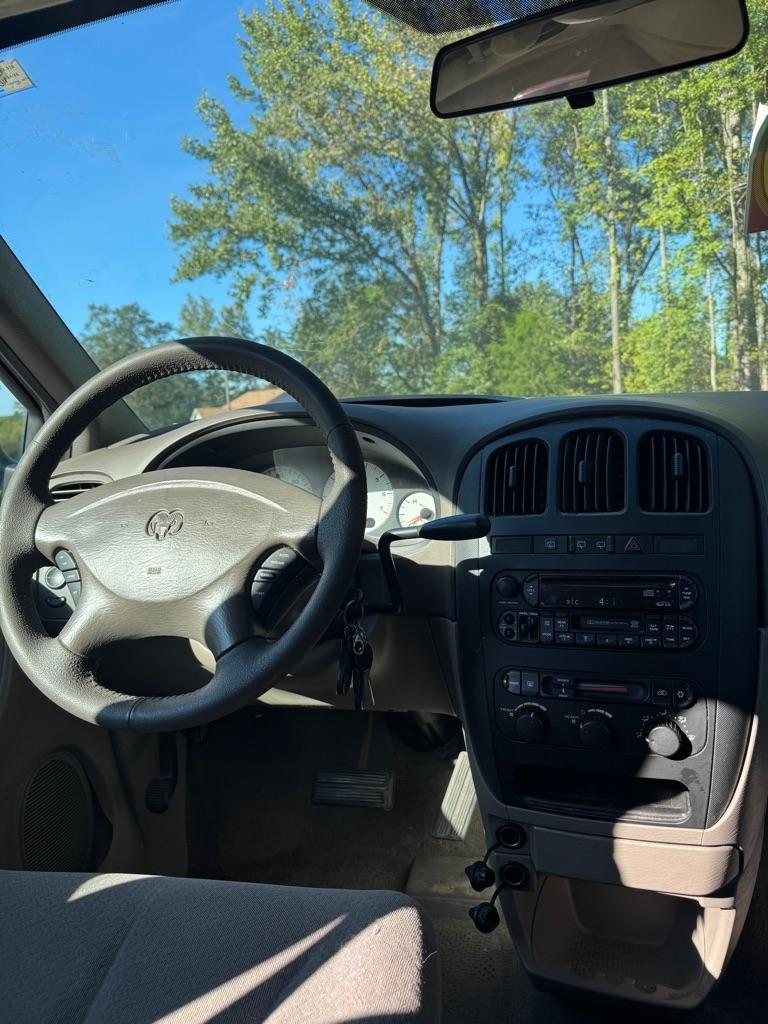 Dodge Caravan 4dr Grand Sport 119" WB 2003