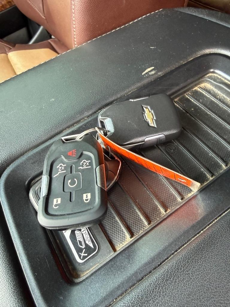 Chevrolet Suburban 4WD 4dr Premier 2020