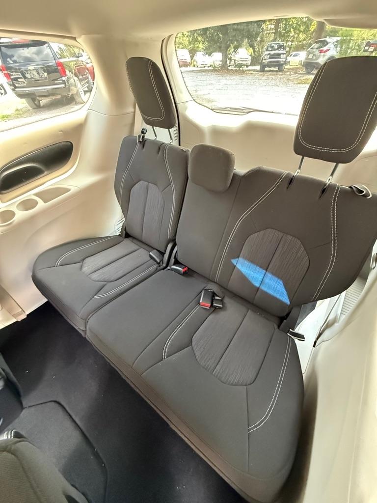 Chrysler Voyager LX FWD 2024