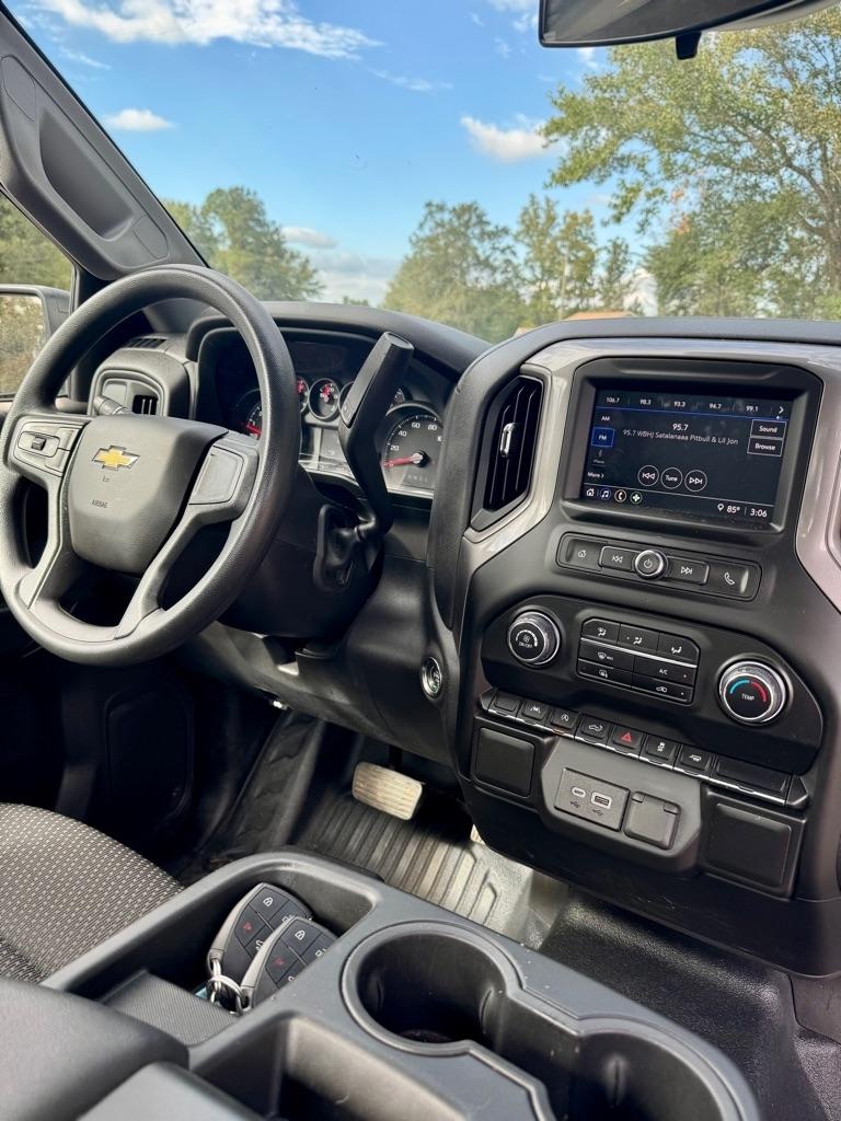 Chevrolet Silverado 1500 2WD Reg Cab 140" Work Truck 2025