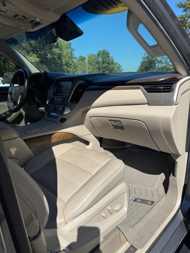 GMC Yukon 2WD 4dr Denali 2019