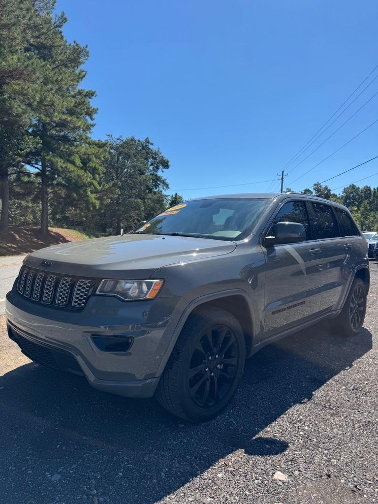 2019 Jeep Grand Cherokee Altitude 4x2