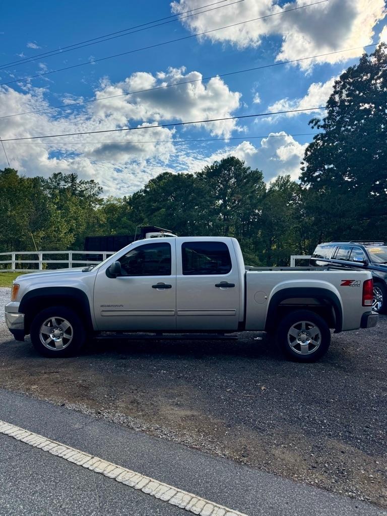 GMC Sierra 1500 4WD Crew Cab 143.5" SLE 2011