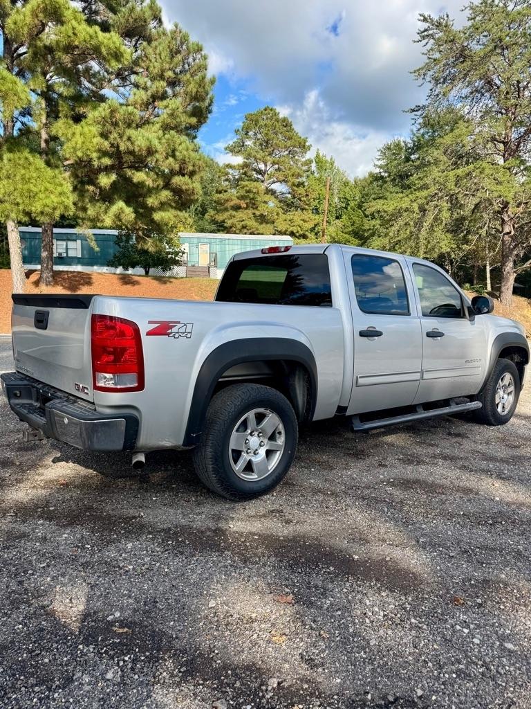 GMC Sierra 1500 4WD Crew Cab 143.5" SLE 2011