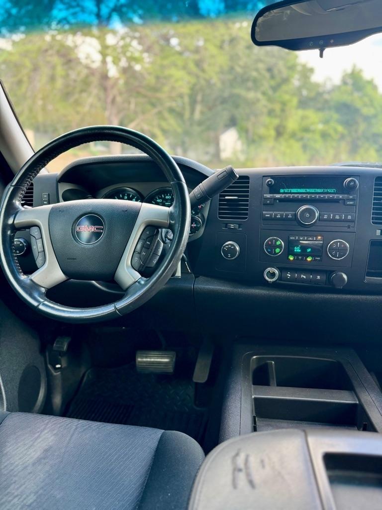 GMC Sierra 1500 4WD Crew Cab 143.5" SLE 2011