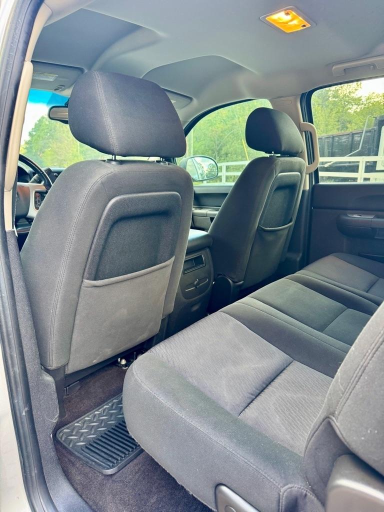 GMC Sierra 1500 4WD Crew Cab 143.5" SLE 2011