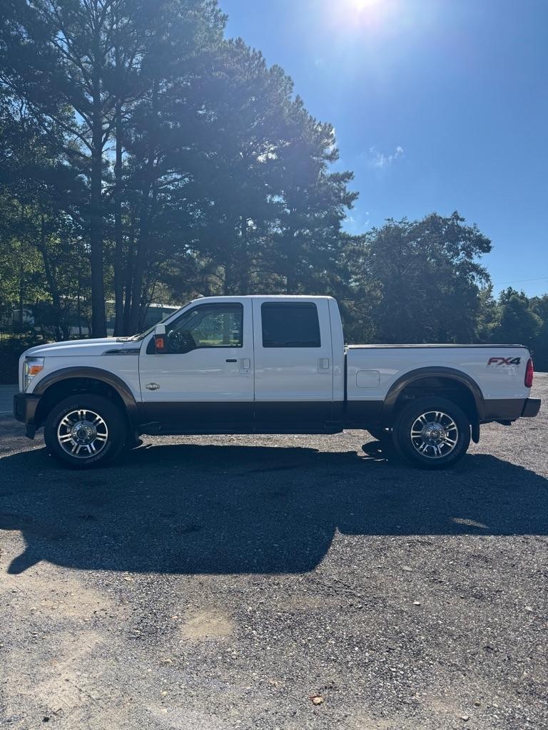 Ford Super Duty F-350 SRW 4WD Crew Cab 172" King Ranch 2015