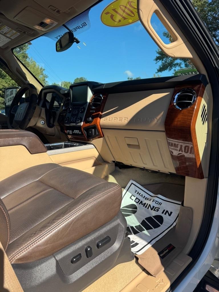 Ford Super Duty F-350 SRW 4WD Crew Cab 172" King Ranch 2015