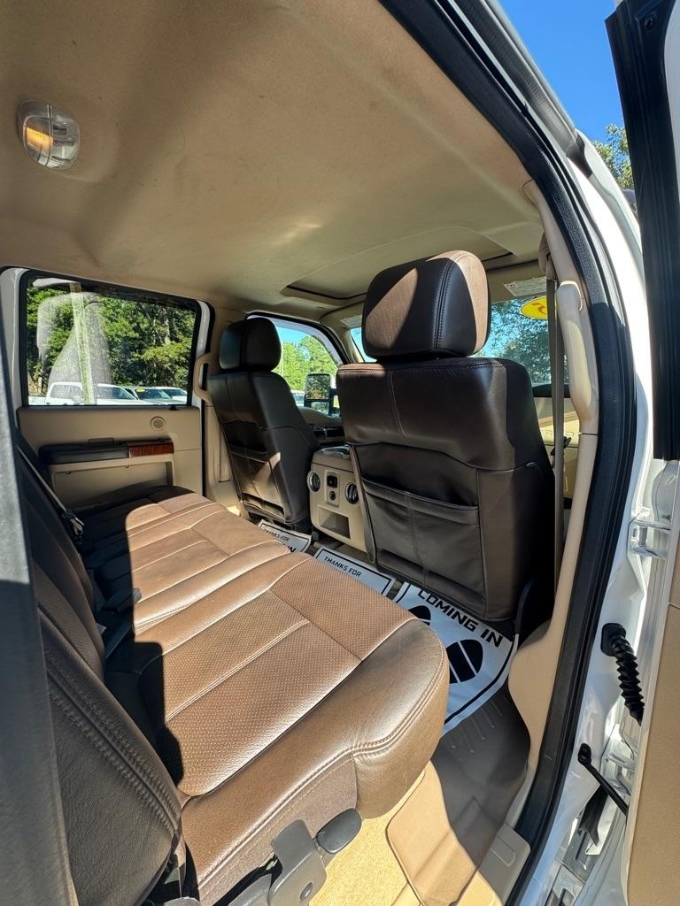 Ford Super Duty F-350 SRW 4WD Crew Cab 172" King Ranch 2015