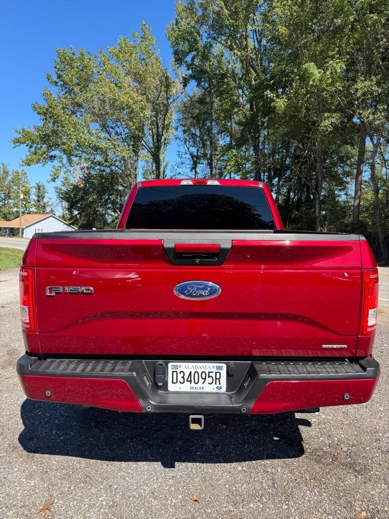 Ford F-150 4WD SuperCab 163" Lariat w/HD Payload Pkg 2015