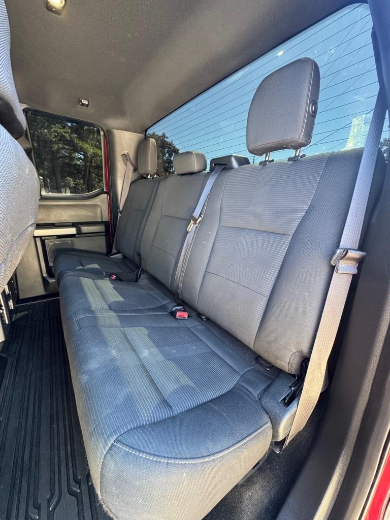Ford F-150 4WD SuperCab 163" Lariat w/HD Payload Pkg 2015