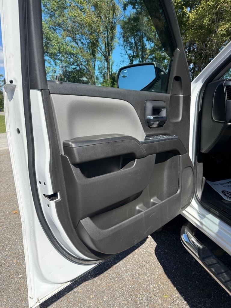 Chevrolet Silverado 1500 4WD Crew Cab 143.5" Custom 2018
